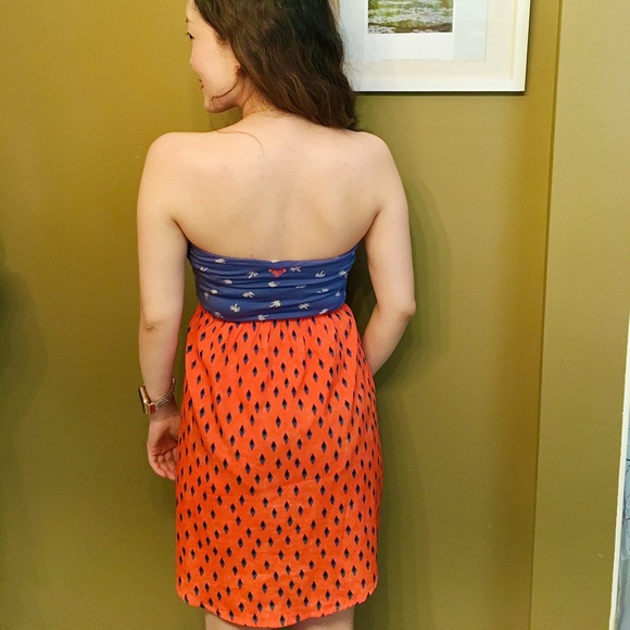 (3 for 18$) Roxy Orange strapless dress - Picture 2 of 8